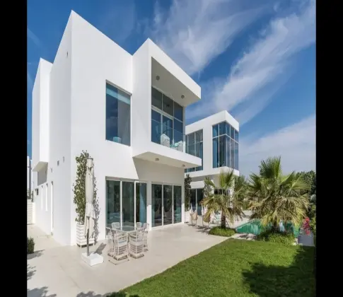 villa renovation
